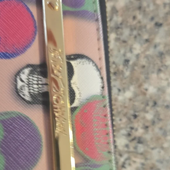 BETSY JOHNSON Skull Patterned Multicolor Wallet - Picture 3 of 5